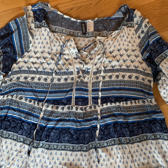 SOLD Blue Boho Prairie Printed Lace Up Tunic/Dress - Picture 3 of 5